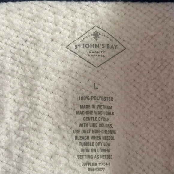 St. John’s Bay quarter zip jacket - Picture 3 of 3